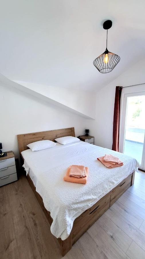 Apartman Tutti Šibenik Exterior foto